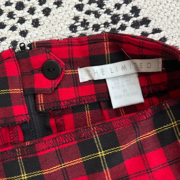 High-Waisted Plaid Skirt - Picture 2 of 4